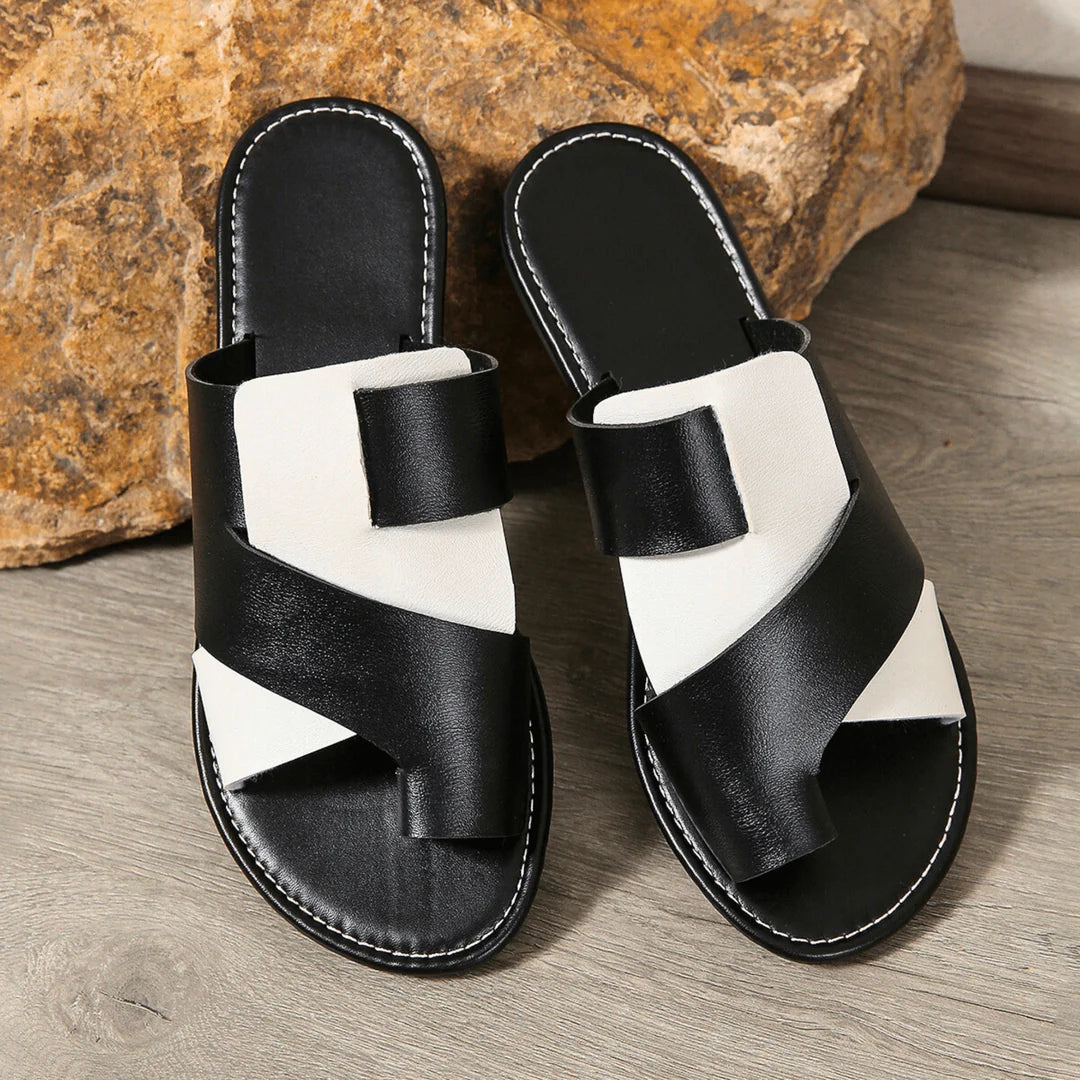 Axora | Kruispas-slippers