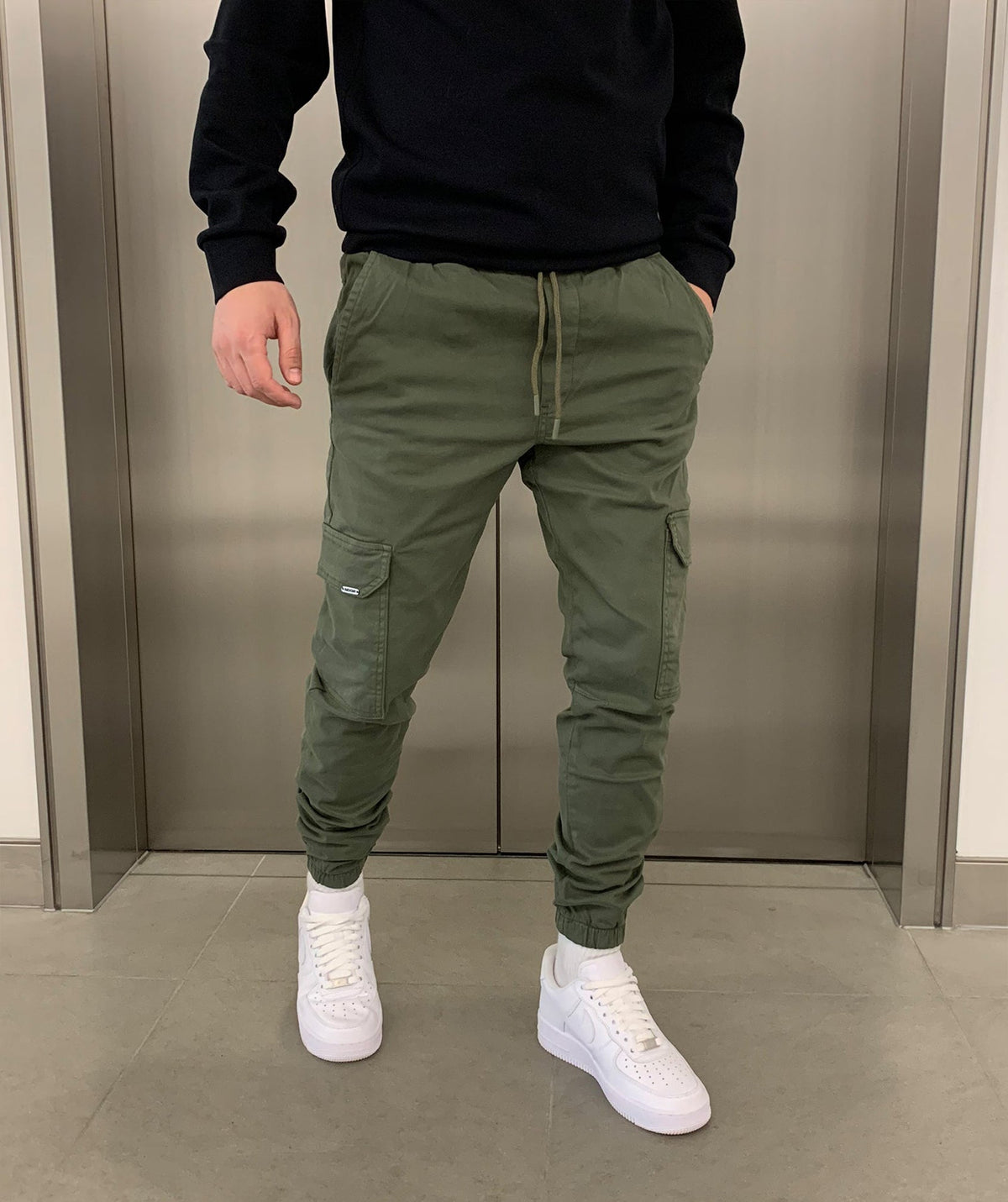 Cargo broek met joggerpasvorm