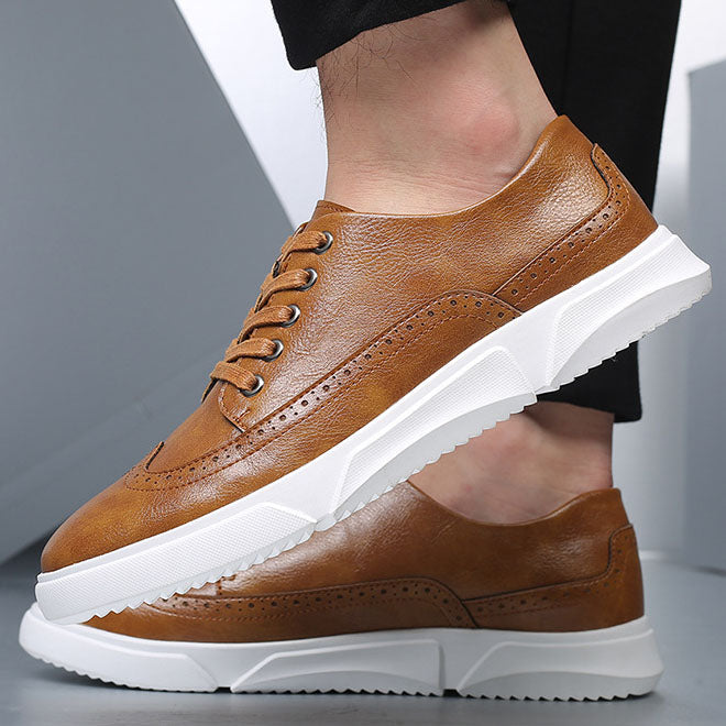 Adrián | Sneakers met broguedetail