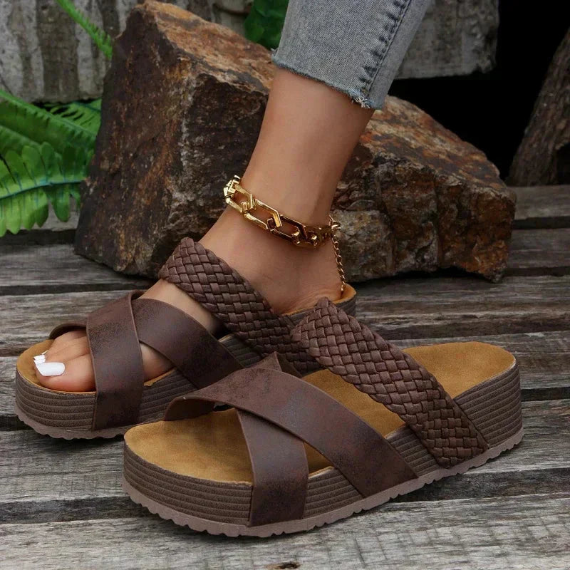 Larysa – Orthopedische sandalen met ademend materiaal